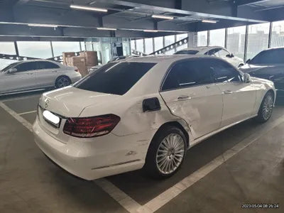 2016 Mercedes-Benz E 300 WDDHF5FB8GB311798 VIN:WDDHF5FB8GB311798