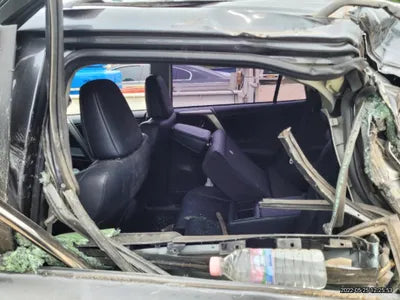 2015 Toyota RAV4 JTMYFREV0FD075874 VIN:JTMYFREV0FD075874