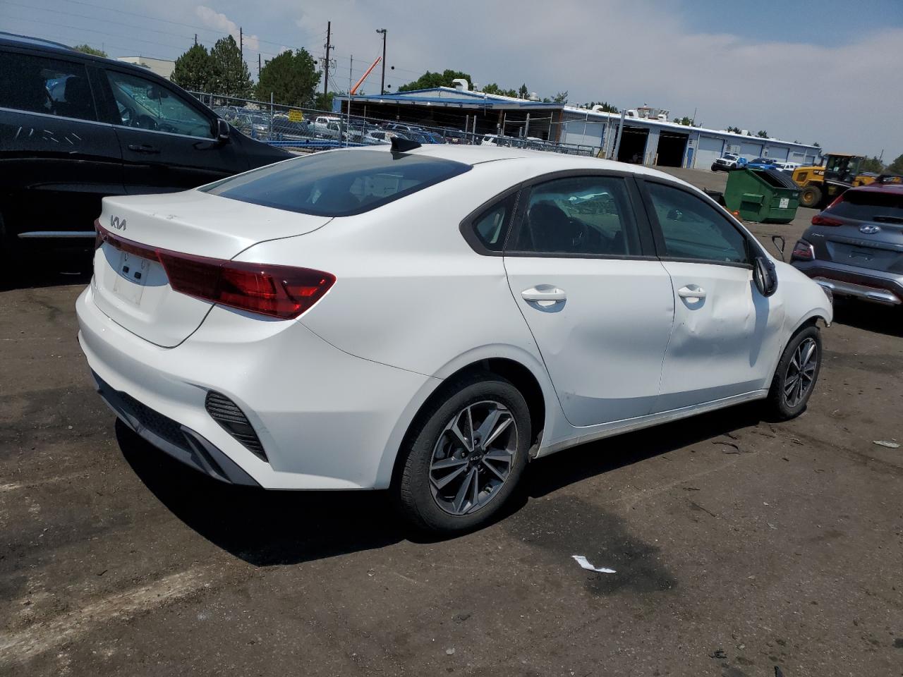 2023 KIA FORTE LX VIN:3KPF24AD0PE637341