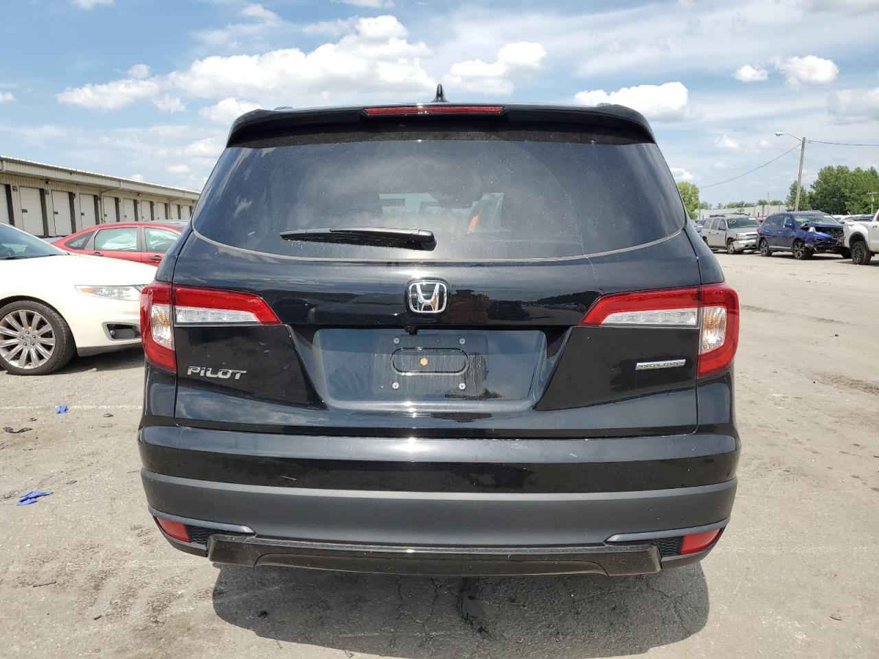 2022 HONDA PILOT SE VIN:5FNYF5H2XNB027087