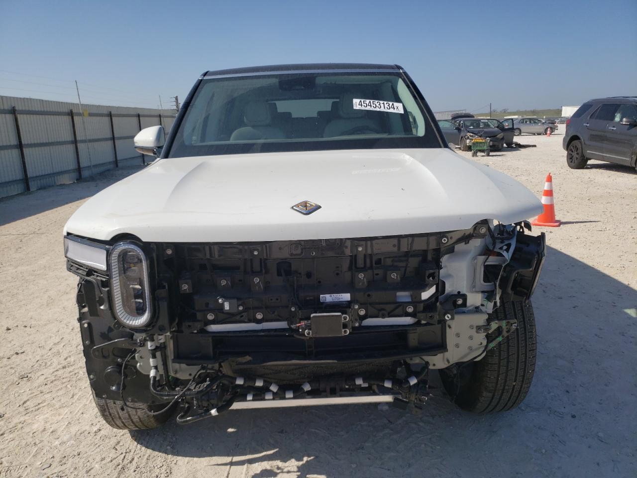 2023 RIVIAN R1S ADVENTURE VIN:7PDSGABA8PN027470