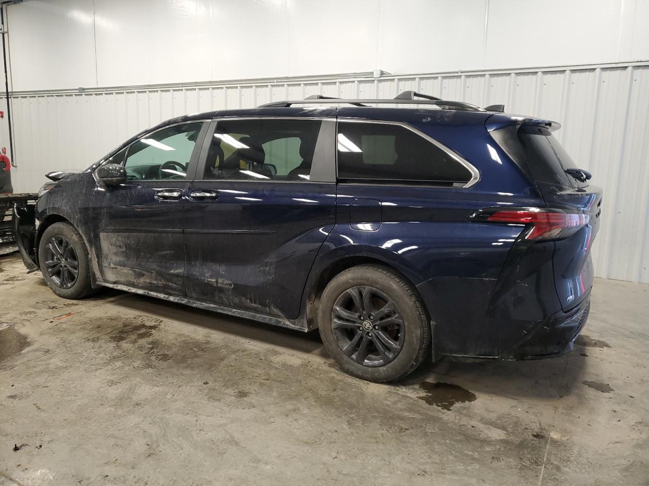 2024 TOYOTA SIENNA XSE VIN:5TDDSKFC2RS117341