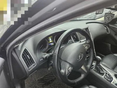 2016 Infiniti Q50 VIN: