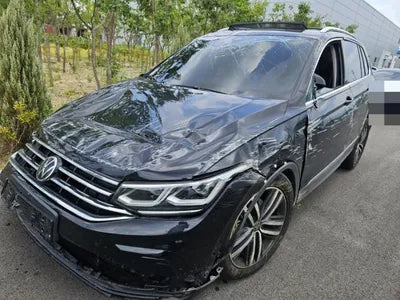 2023 Volkswagen Tiguan VIN:
