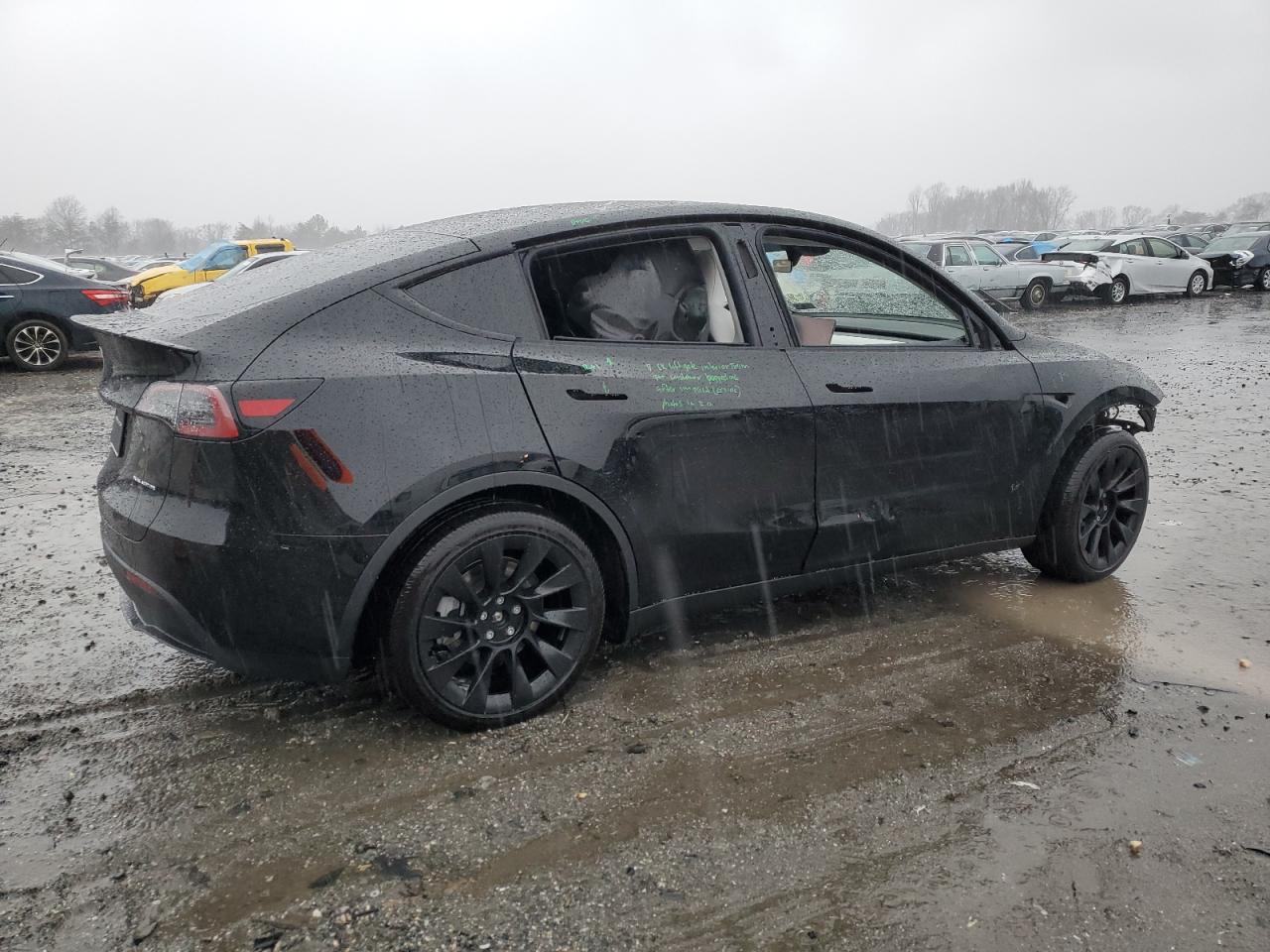 2023 TESLA MODEL Y  VIN:7SAYGAEE7PF839585