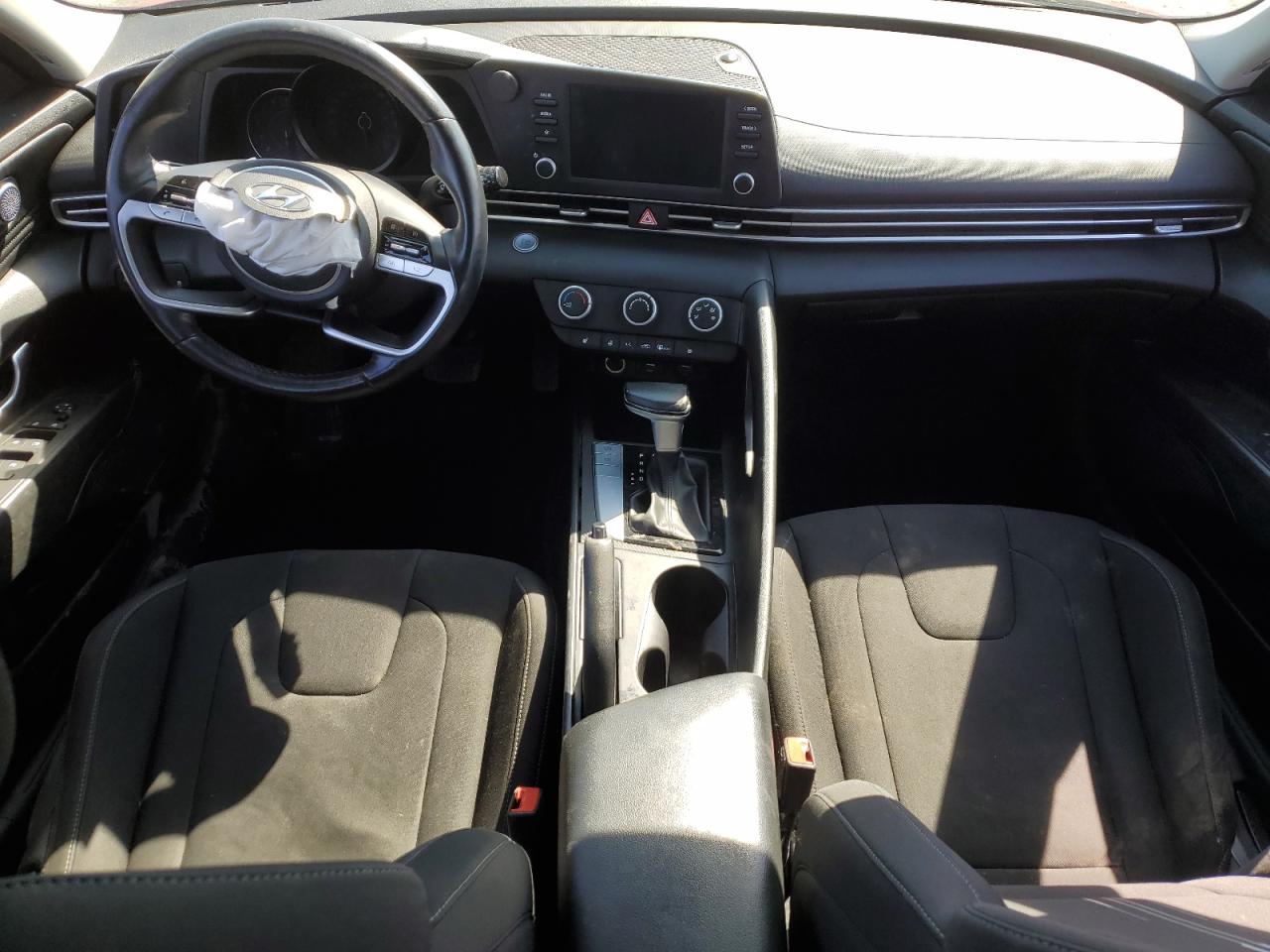 2022 HYUNDAI ELANTRA SEL VIN:KMHLM4AG6NU286100