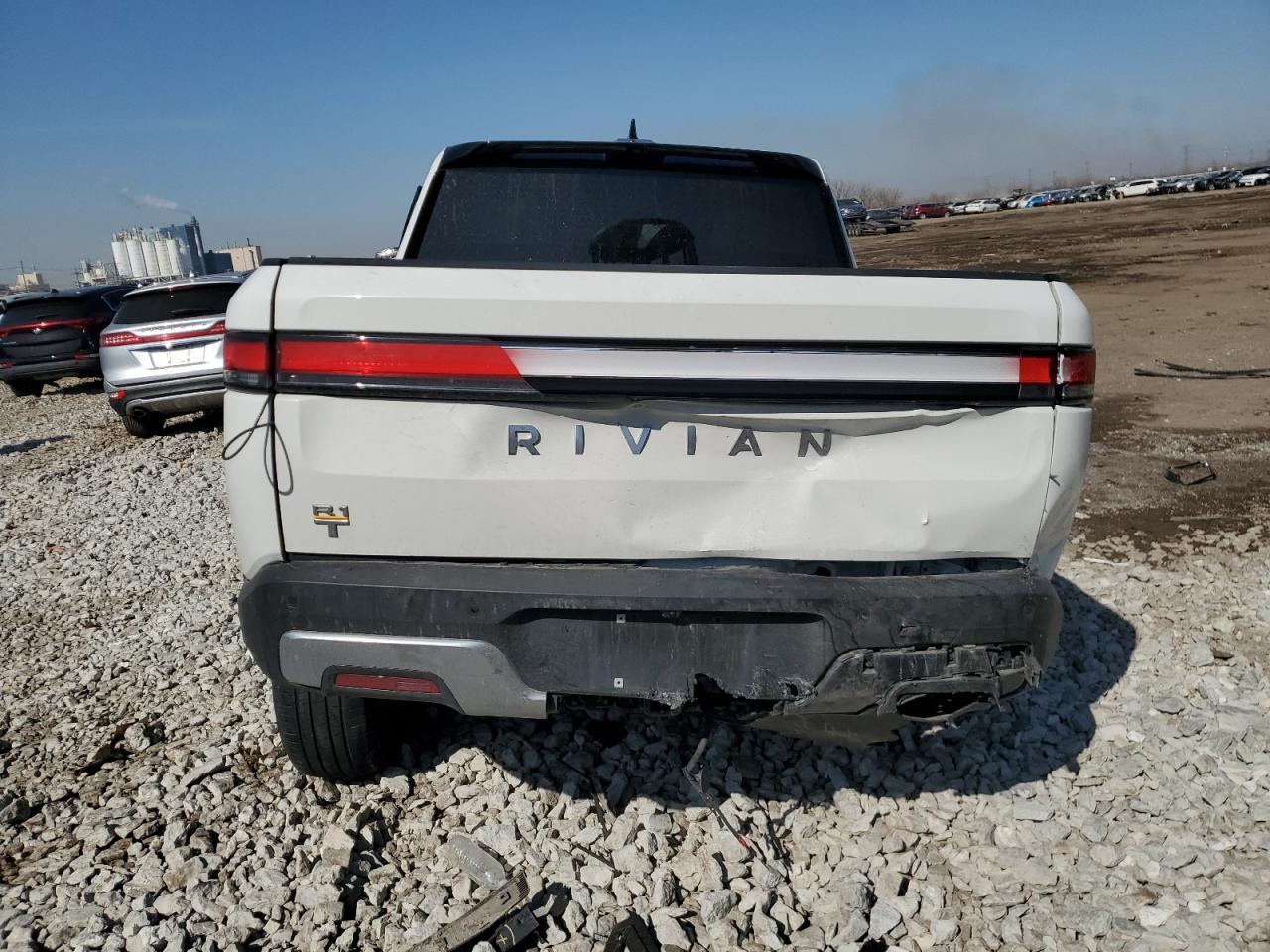2022 RIVIAN R1T LAUNCH EDITION VIN:7FCTGAAL5NN004251