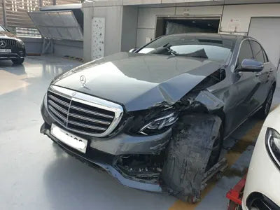 2017 Mercedes-Benz E 300 WDDZF4JB3HA141735 VIN:WDDZF4JB3HA141735