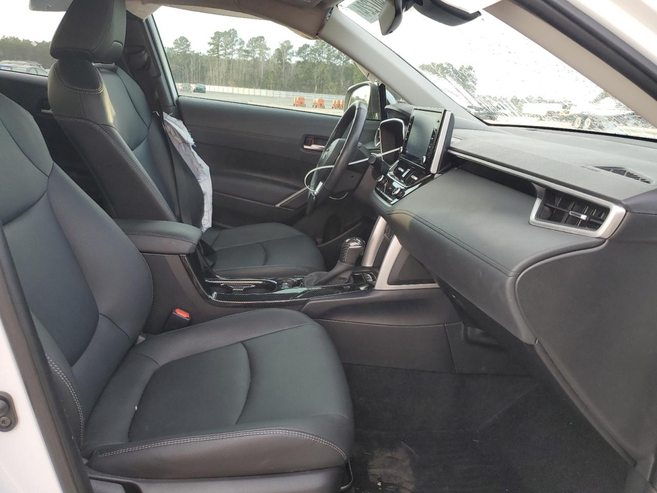 2022 TOYOTA COROLLA CROSS XLE VIN:7MUEAAAG8NV029308