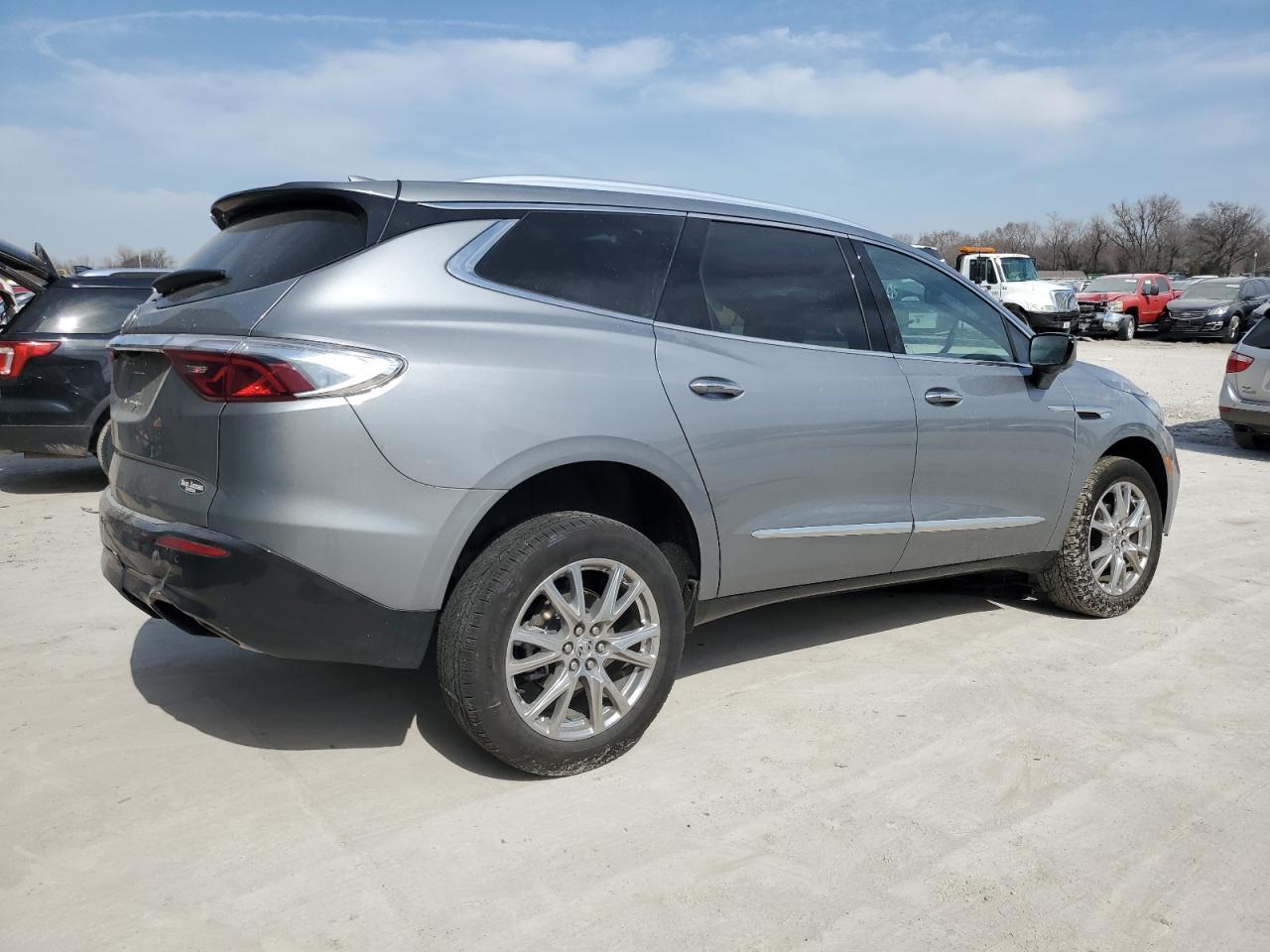 2023 BUICK ENCLAVE PREMIUM VIN:5GAEVBKW3PJ206147