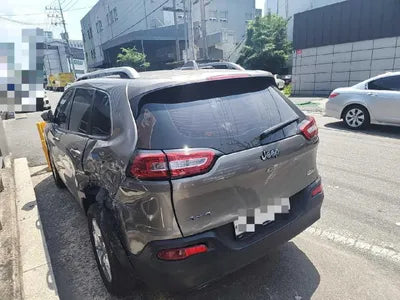 2017 Jeep Cherokee VIN: