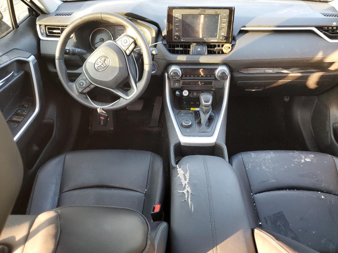 2022 TOYOTA RAV4 XLE PREMIUM VIN:4T3B6RFVXNU089397