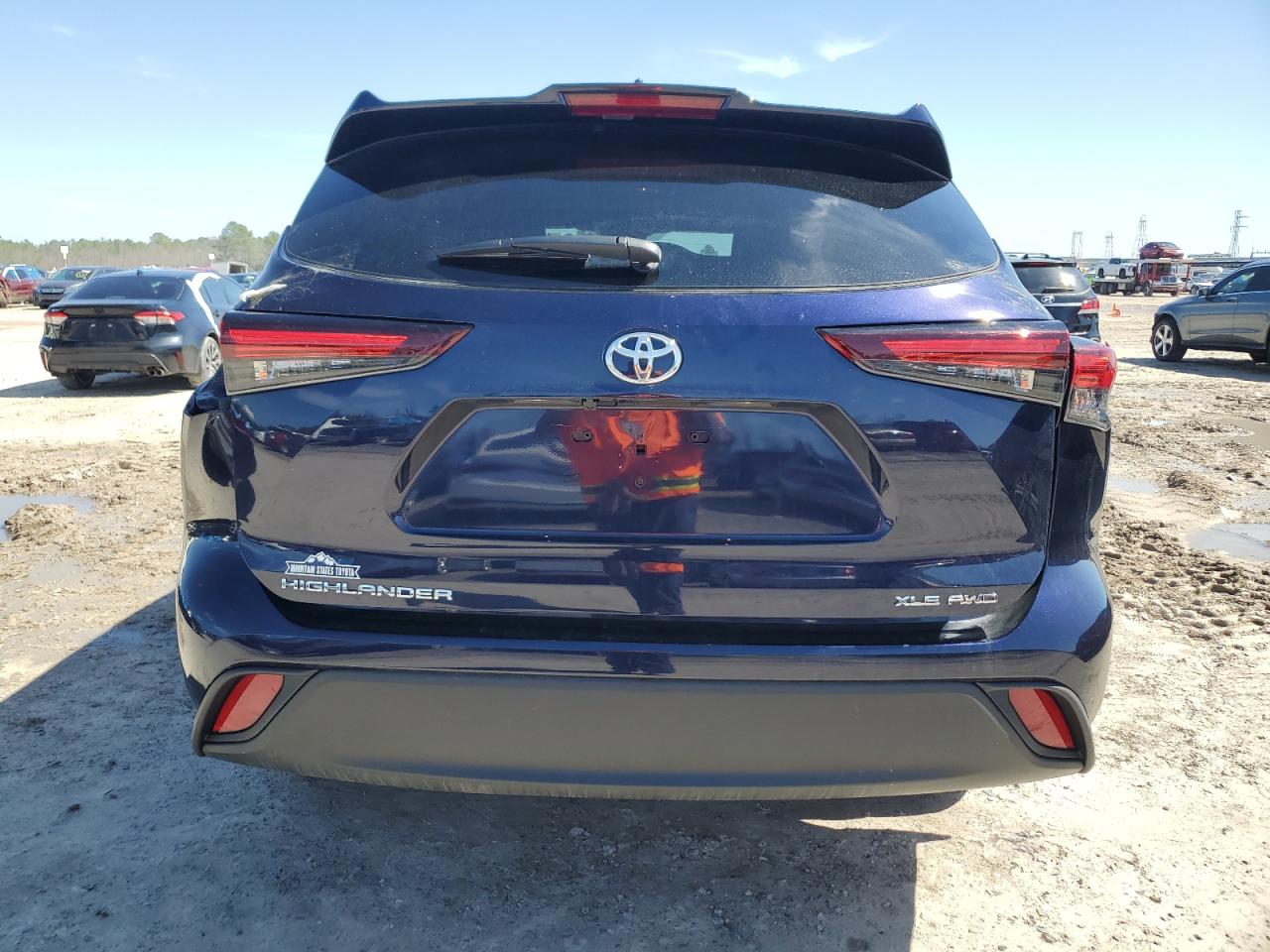 2024 TOYOTA HIGHLANDER LE VIN:5TDKDRBH9RS558959