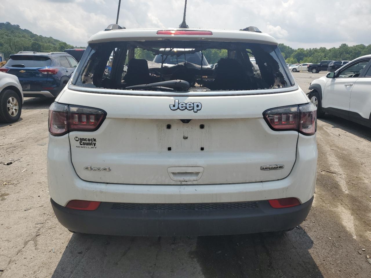 2022 JEEP COMPASS LATITUDE LUX VIN:3C4NJDFB9NT223604