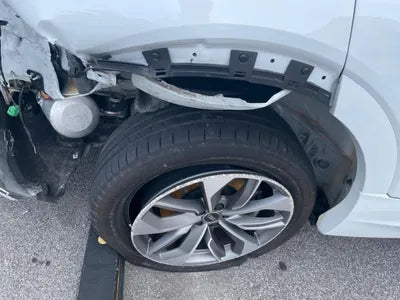 2021 Audi e-tron WAUZZZGE4MB043024 VIN:WAUZZZGE4MB043024