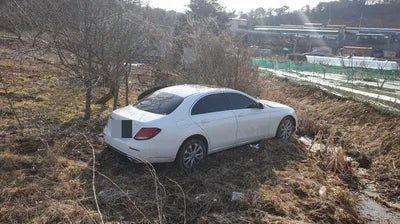 2017 Mercedes-Benz E 220 VIN: