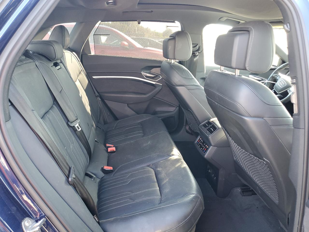 2022 AUDI E-TRON CHRONOS VIN:WA1VABGE0NB033604