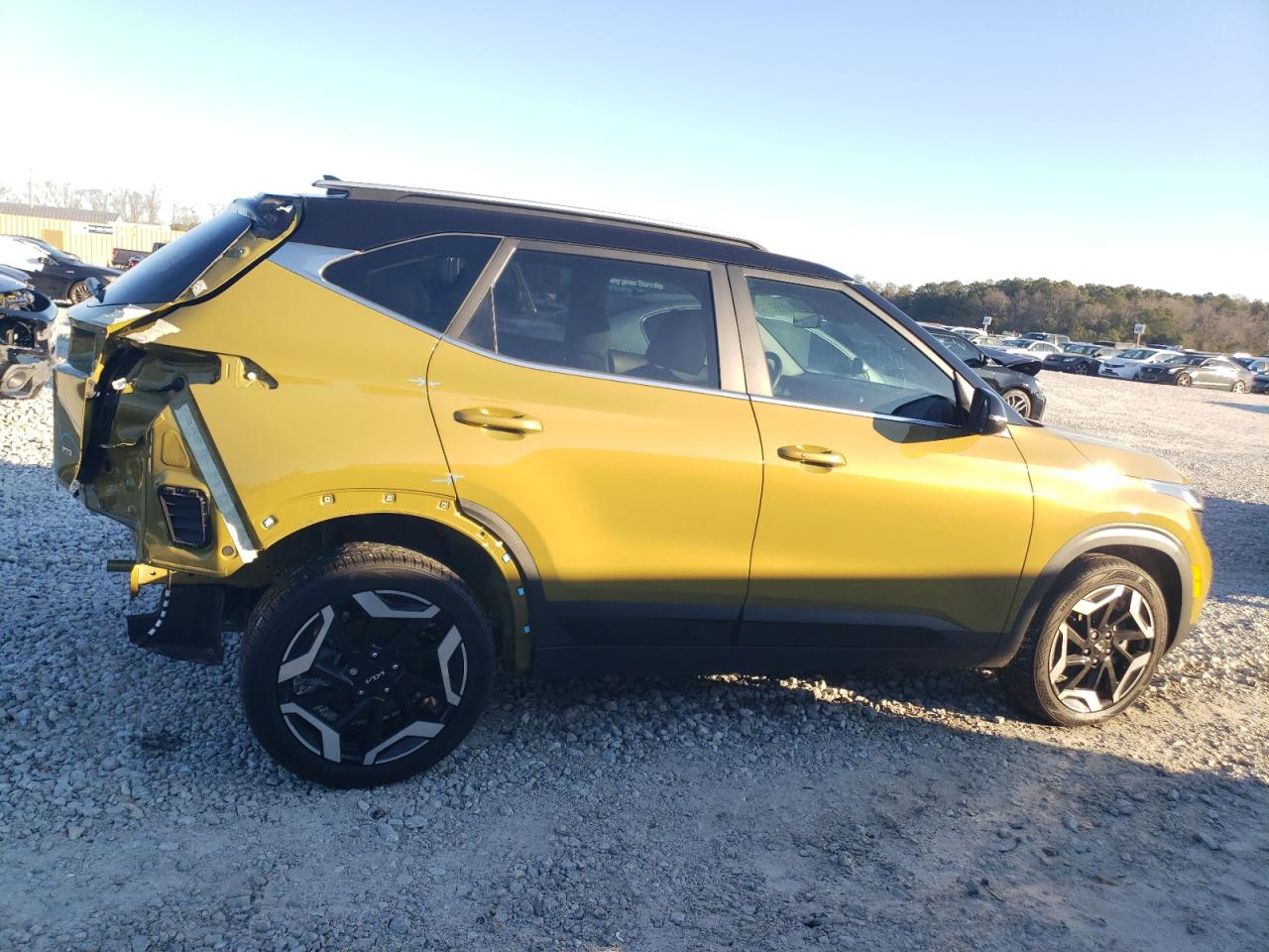 2024 KIA SELTOS SX VIN:KNDETCA75R7537106