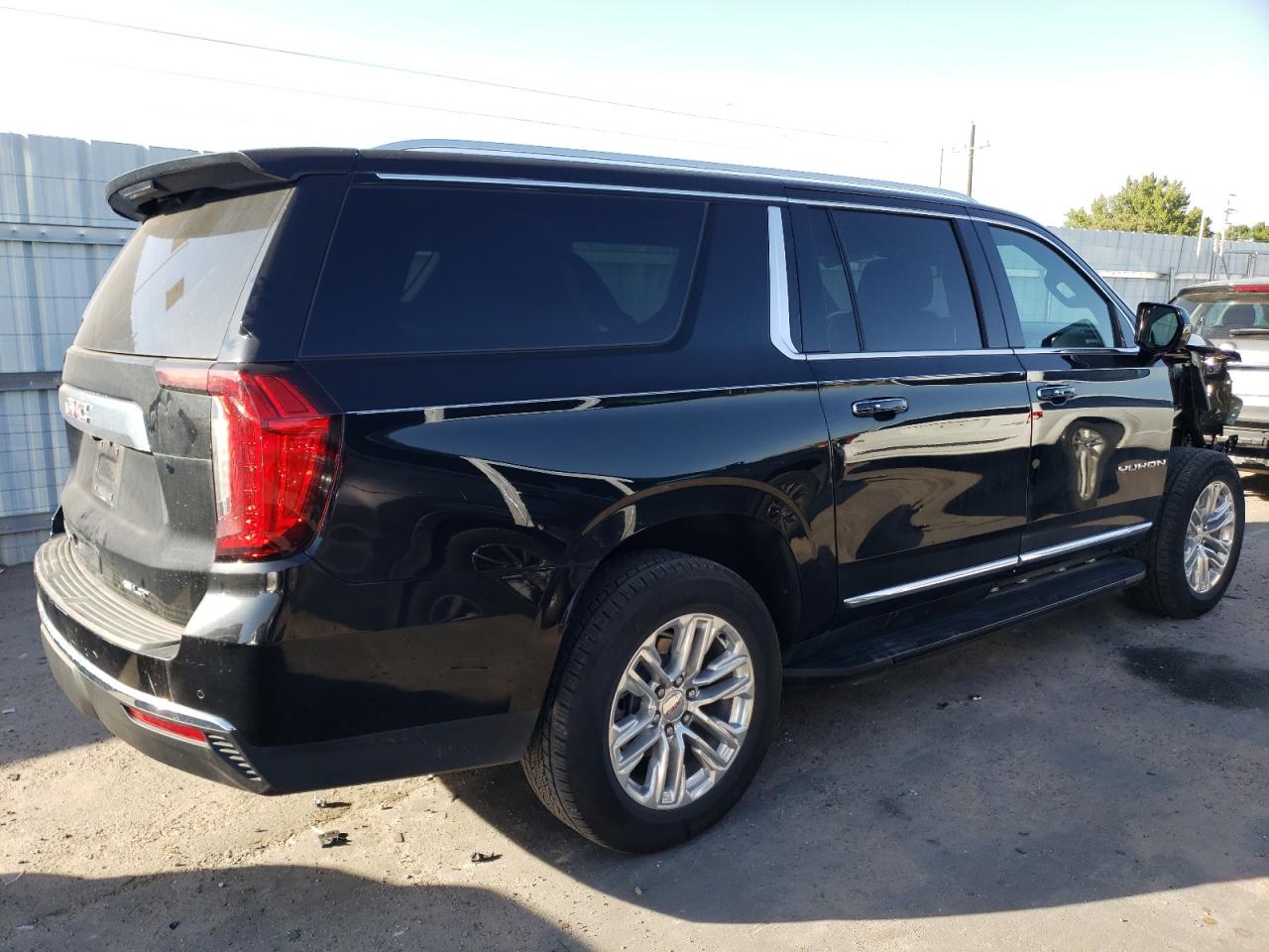 2023 GMC YUKON XL K1500 SLT VIN:1GKS2GKD7PR127978