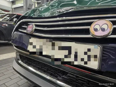 2016 MINI Cooper VIN: