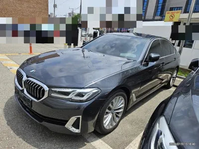 2022 BMW 530 VIN: