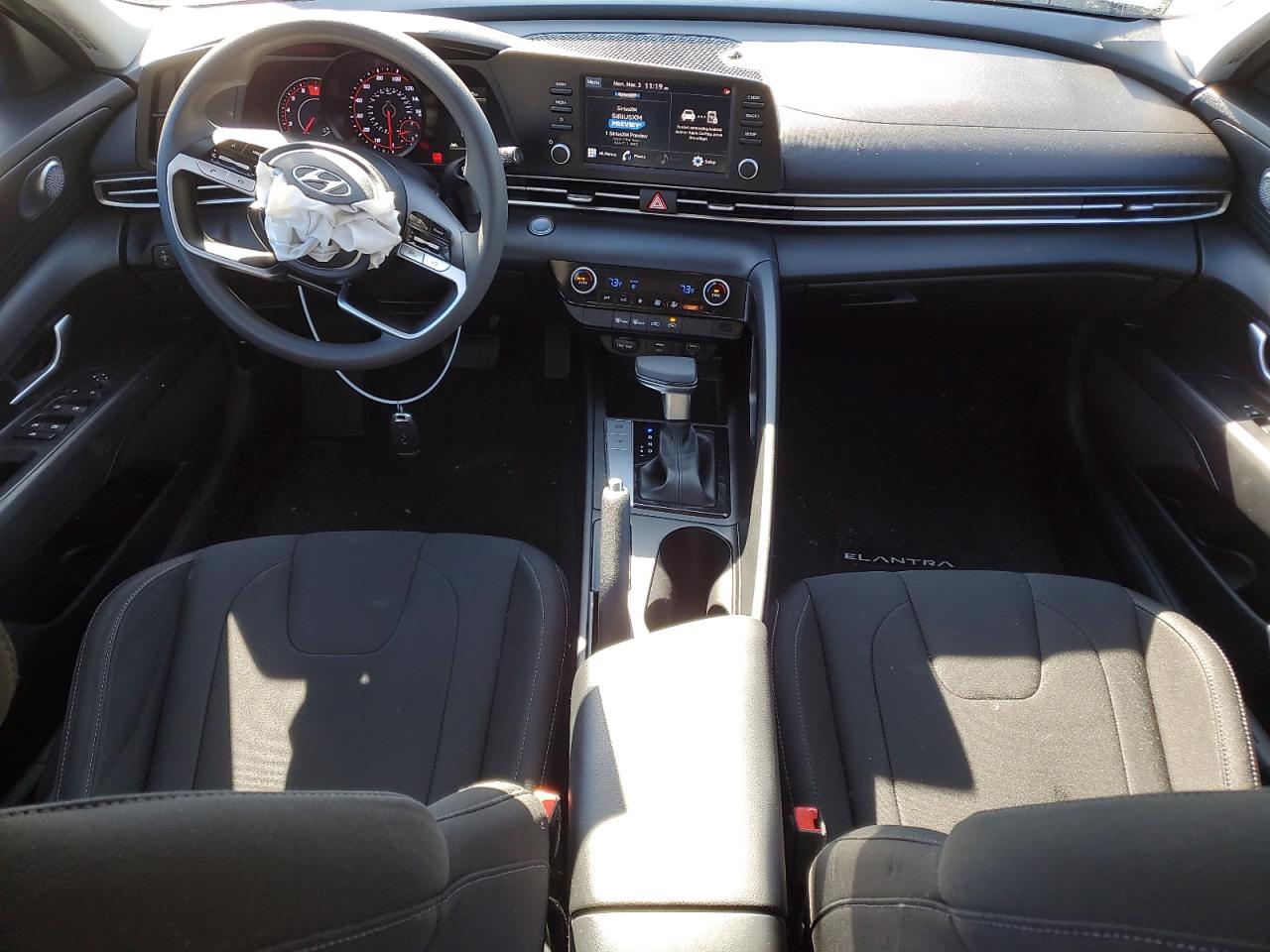 2022 HYUNDAI ELANTRA SEL VIN:5NPLM4AG0NH073559