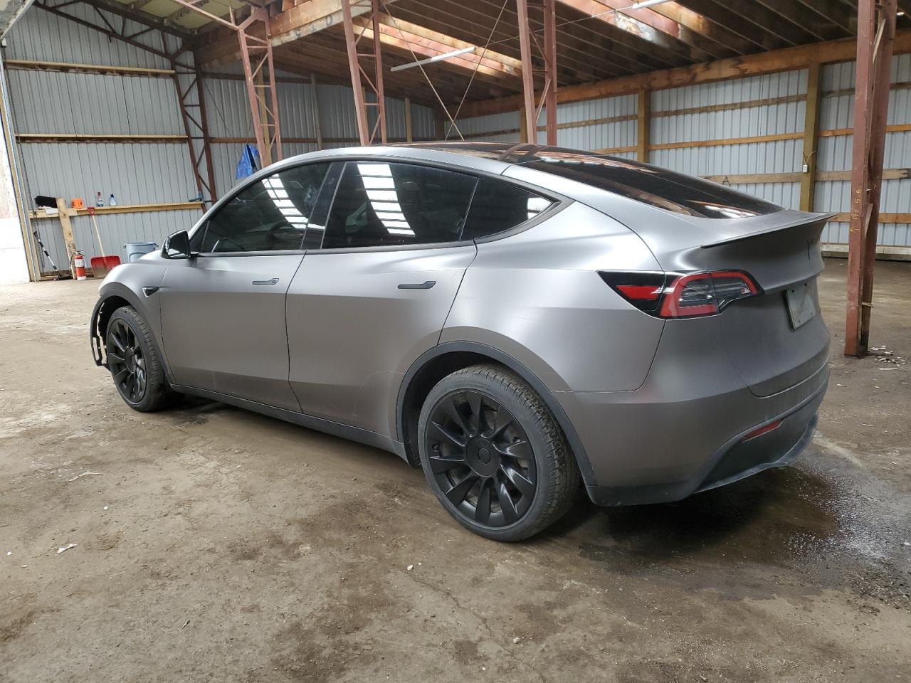 2022 TESLA MODEL Y  VIN:7SAYGDEE8NF442093