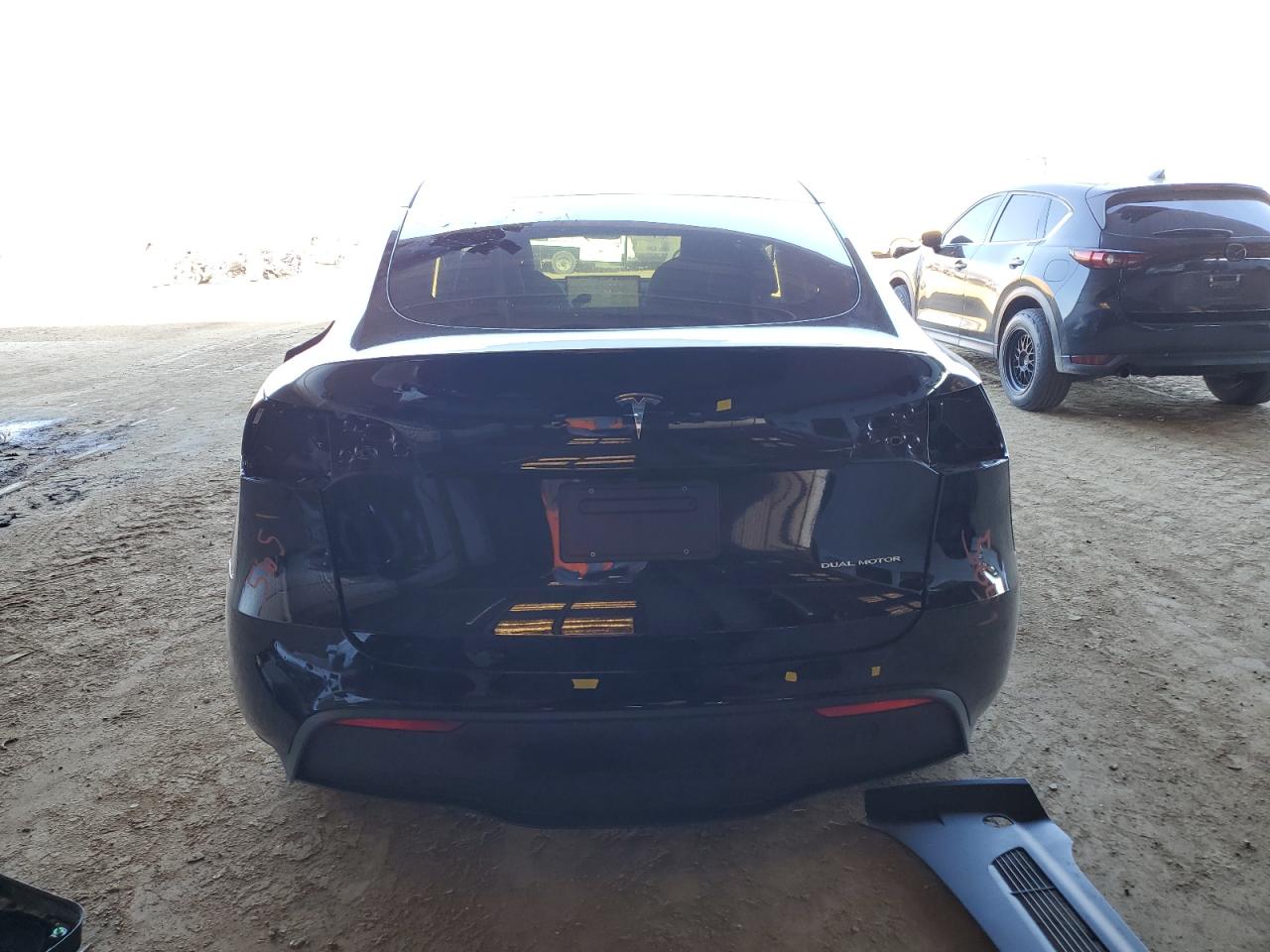 2023 TESLA MODEL Y  VIN:7SAYGDEE3PA163036