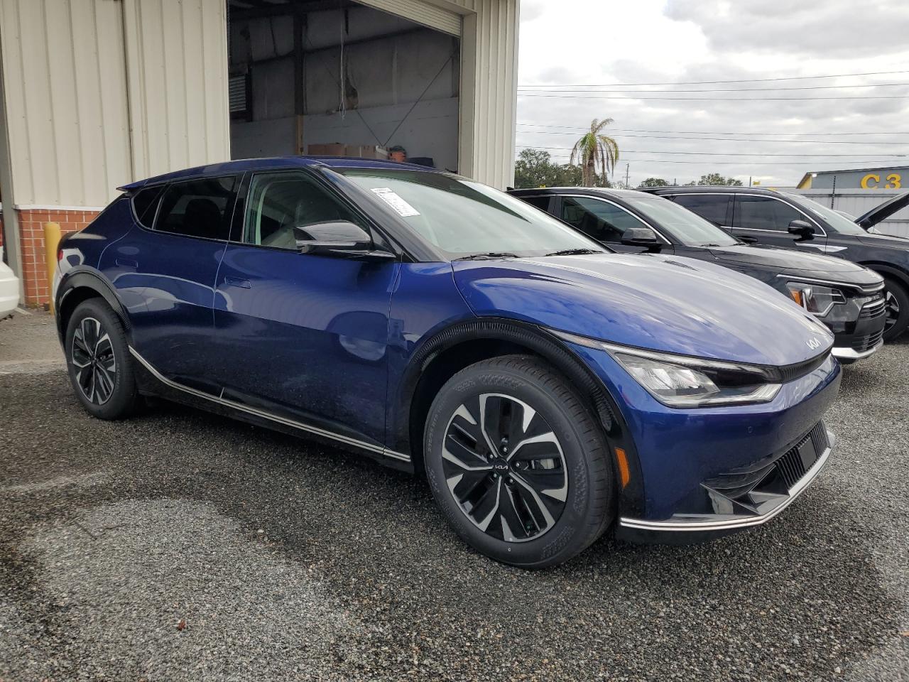 2024 KIA EV6 LIGHT VIN:KNDC34LA6R5207119