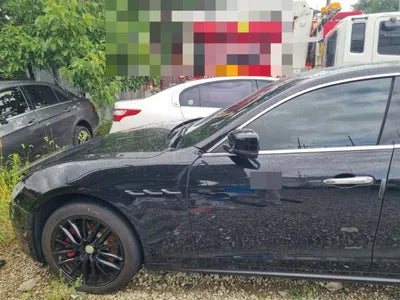 2016 Maserati Ghibli VIN: