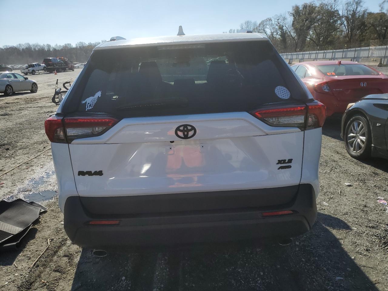 2023 TOYOTA RAV4 XLE VIN:2T3P1RFV3PW343006