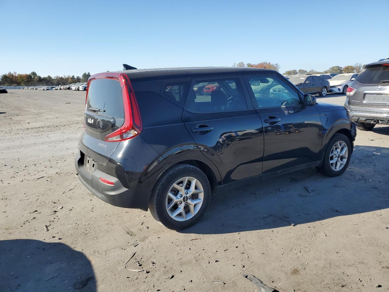 2022 KIA SOUL LX VIN:KNDJ23AU2N7184051