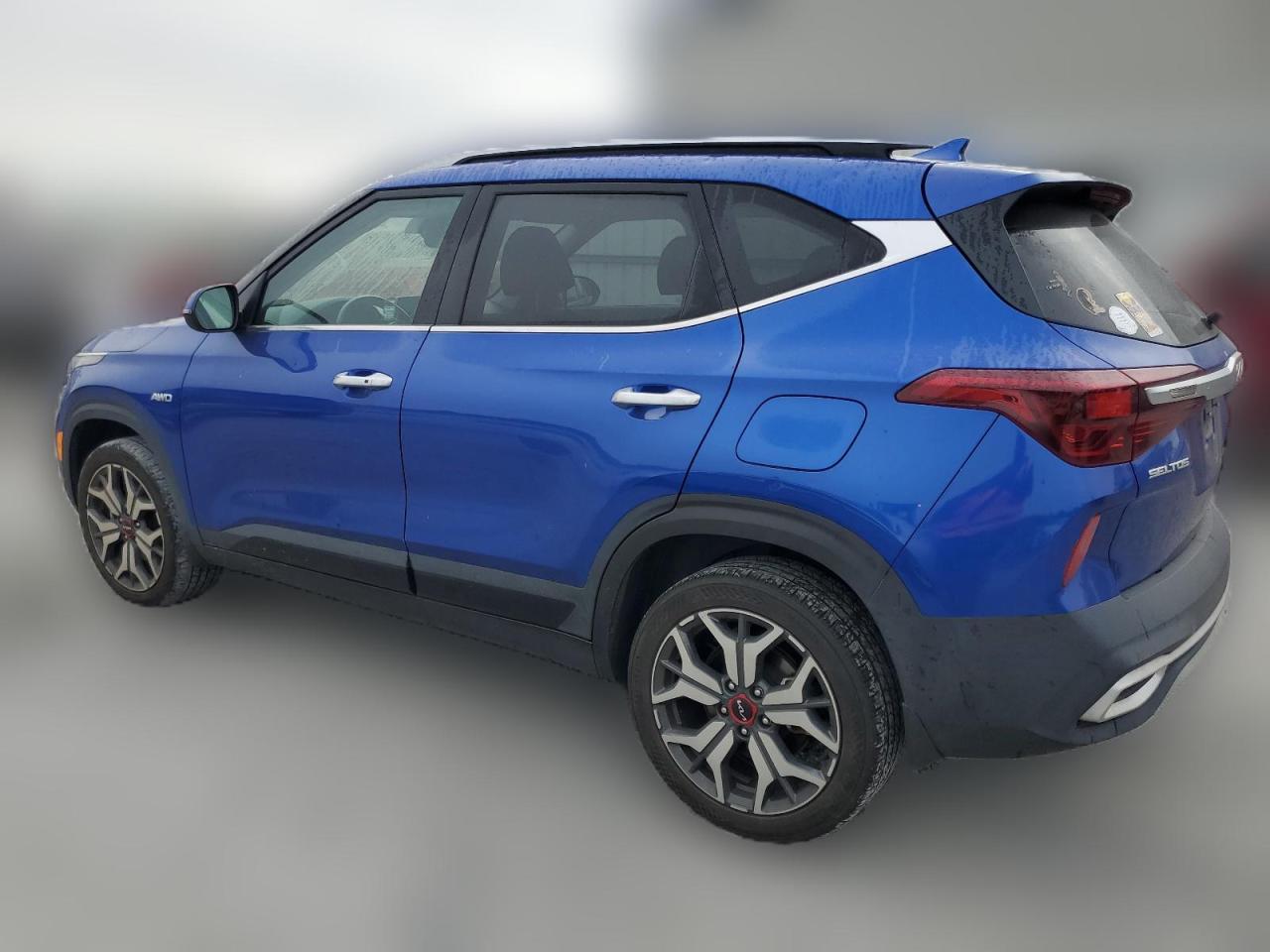 2022 KIA SELTOS SX VIN:KNDETCA2XN7241786