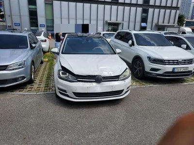 2016 Volkswagen Golf WVWZZZAUZGW179931 VIN:WVWZZZAUZGW179931