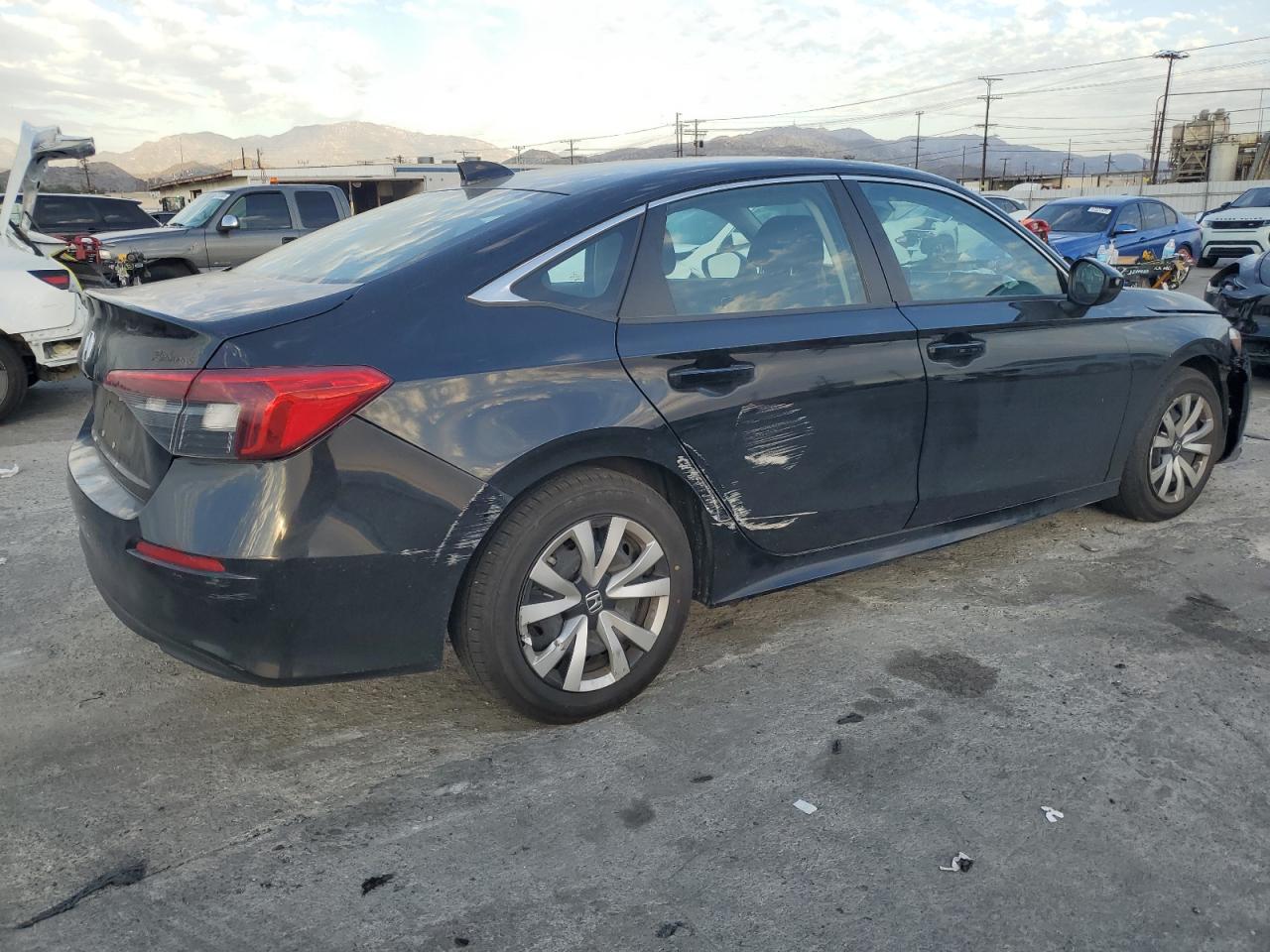 2022 HONDA CIVIC LX VIN:2HGFE2F26NH528615