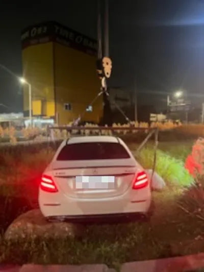 2018 Mercedes-Benz E 300 VIN: