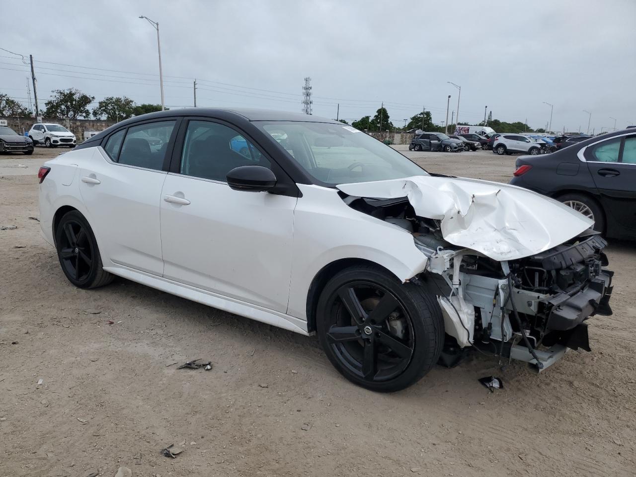 2022 NISSAN SENTRA SR VIN:3N1AB8DV7NY210677