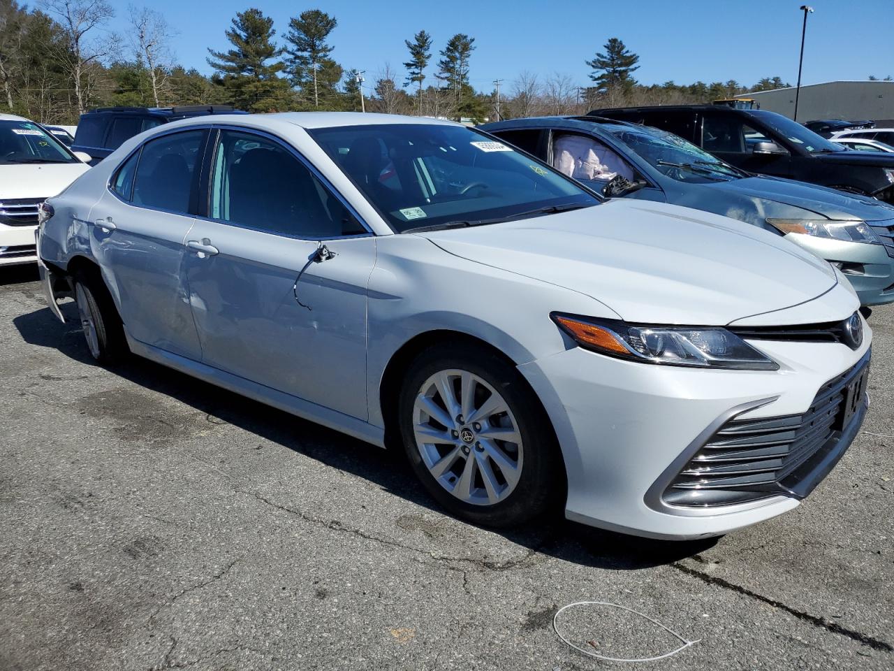 2022 TOYOTA CAMRY LE VIN:4T1C11BK4NU056727