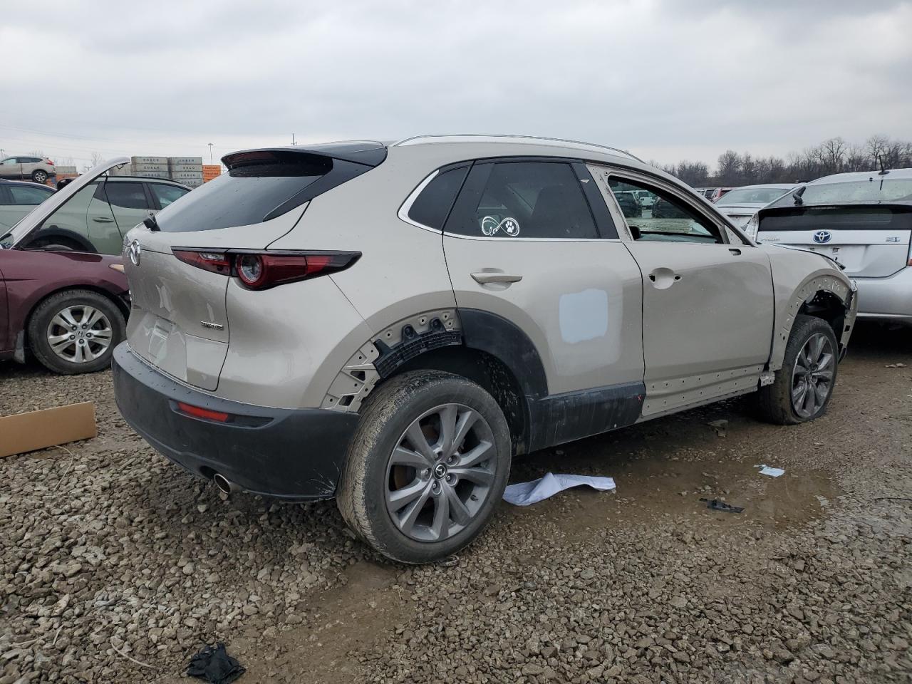 2022 MAZDA CX-30 PREFERRED VIN:3MVDMBCL7NM421482