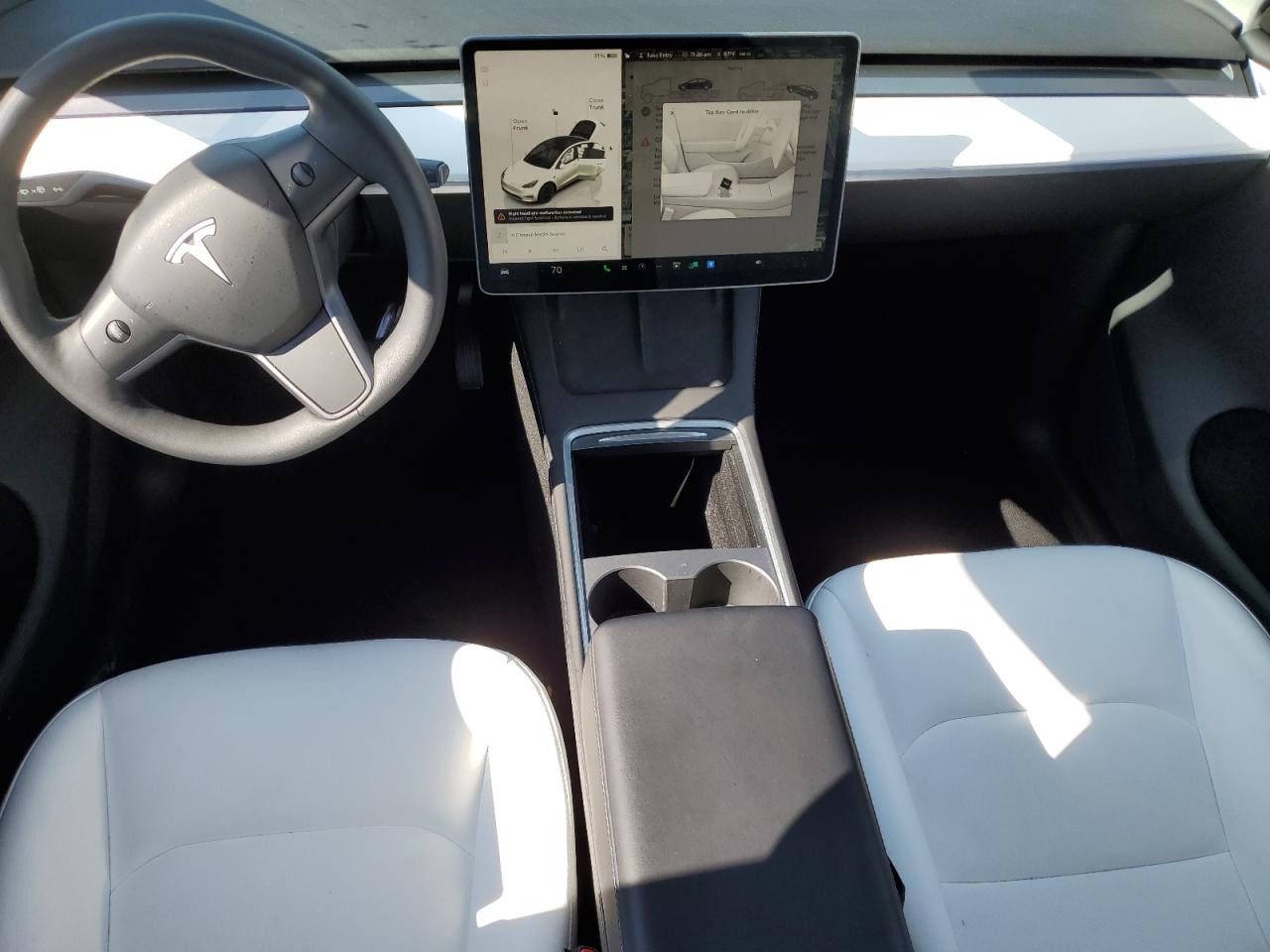 2024 TESLA MODEL Y  VIN:7SAYGDEE2RA265477