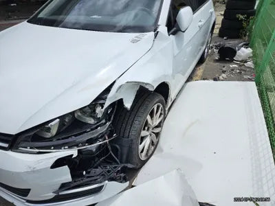 2015 Volkswagen Golf VIN: