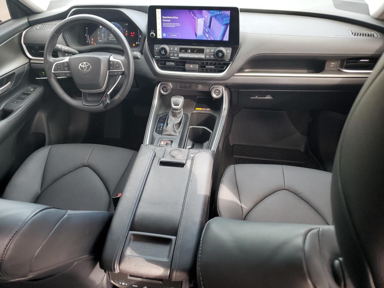 2024 TOYOTA GRAND HIGHLANDER XLE VIN:5TDAAAB53RS021483
