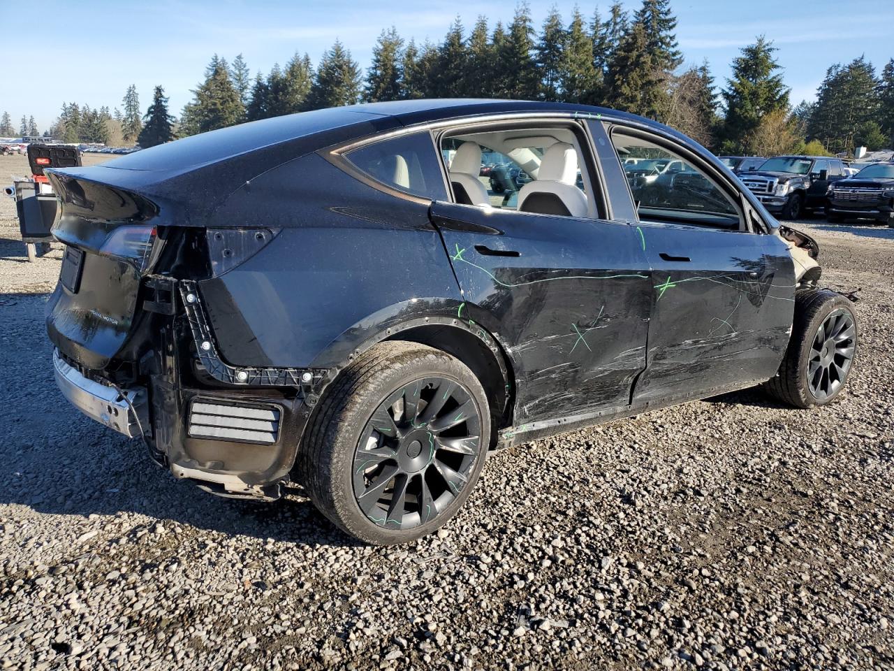 2023 TESLA MODEL Y  VIN:7SAYGDEE0PF625510