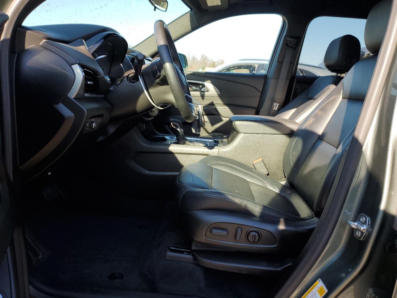 2023 CHEVROLET TRAVERSE LT VIN:1GNEVGKW3PJ125393