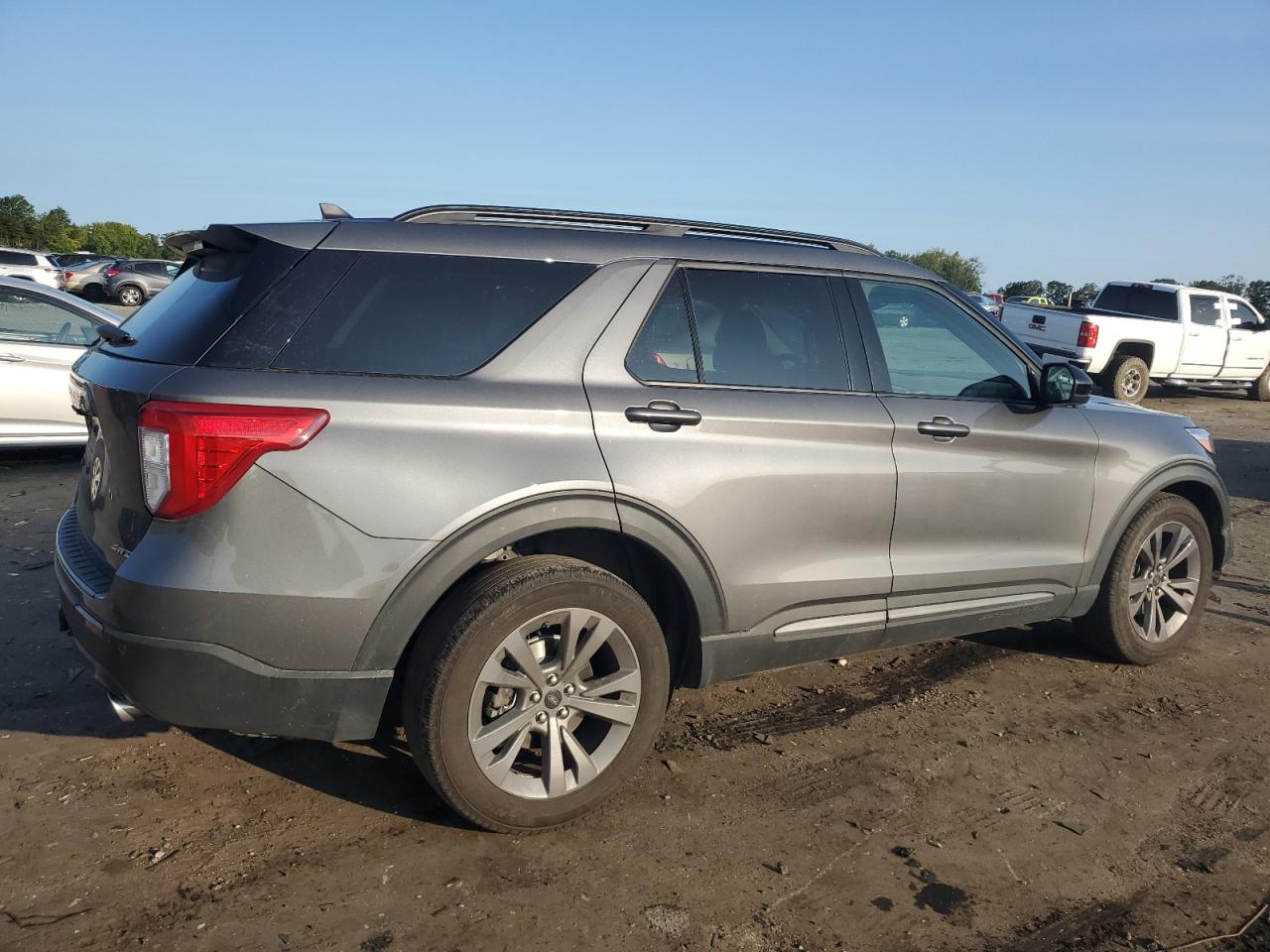 2023 FORD EXPLORER XLT VIN:1FMSK8DH2PGA11824