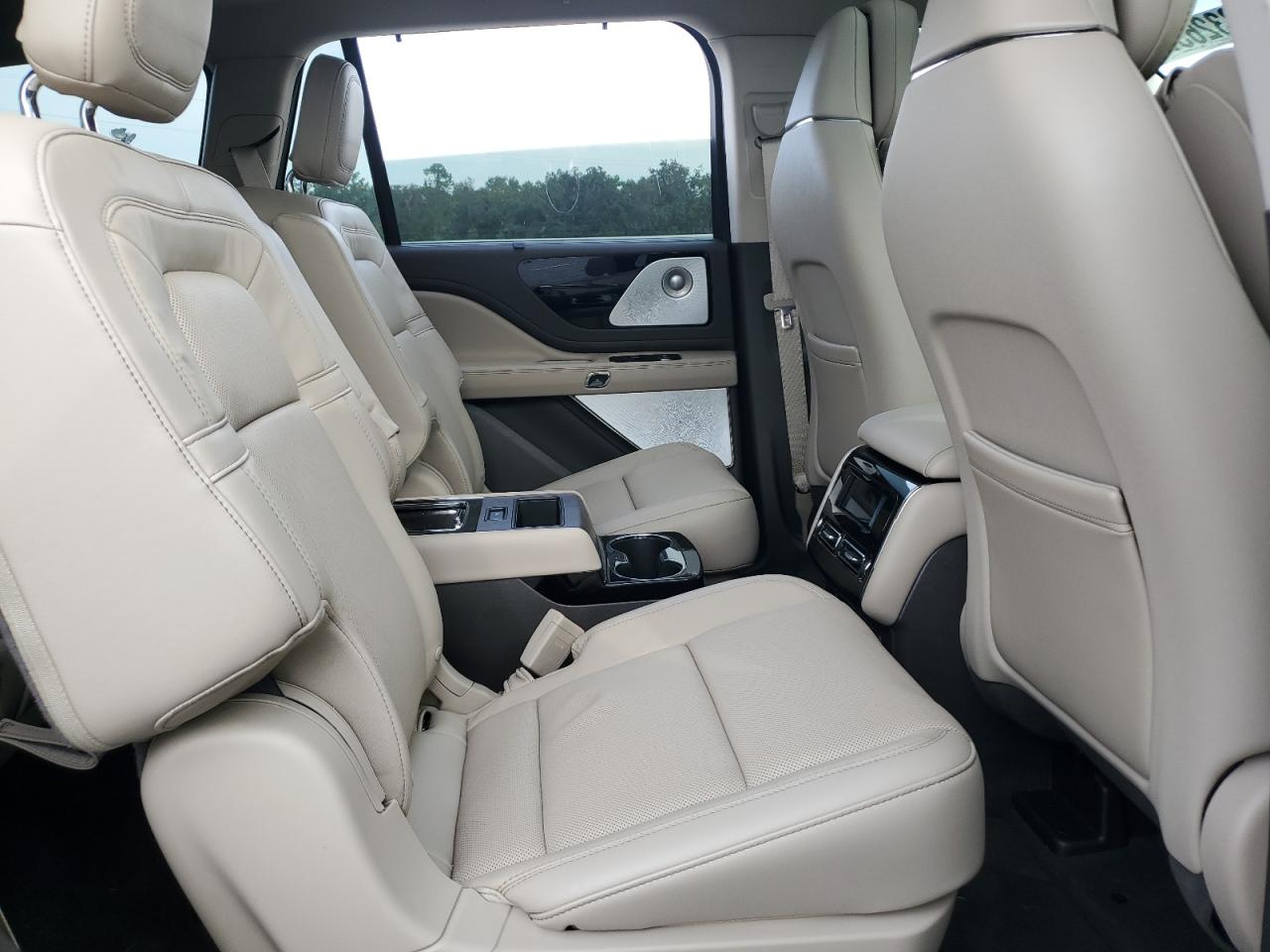 2024 LINCOLN AVIATOR RESERVE VIN:5LM5J7WC5RGL09960