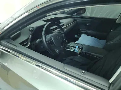 2020 Lexus ES 300 VIN: