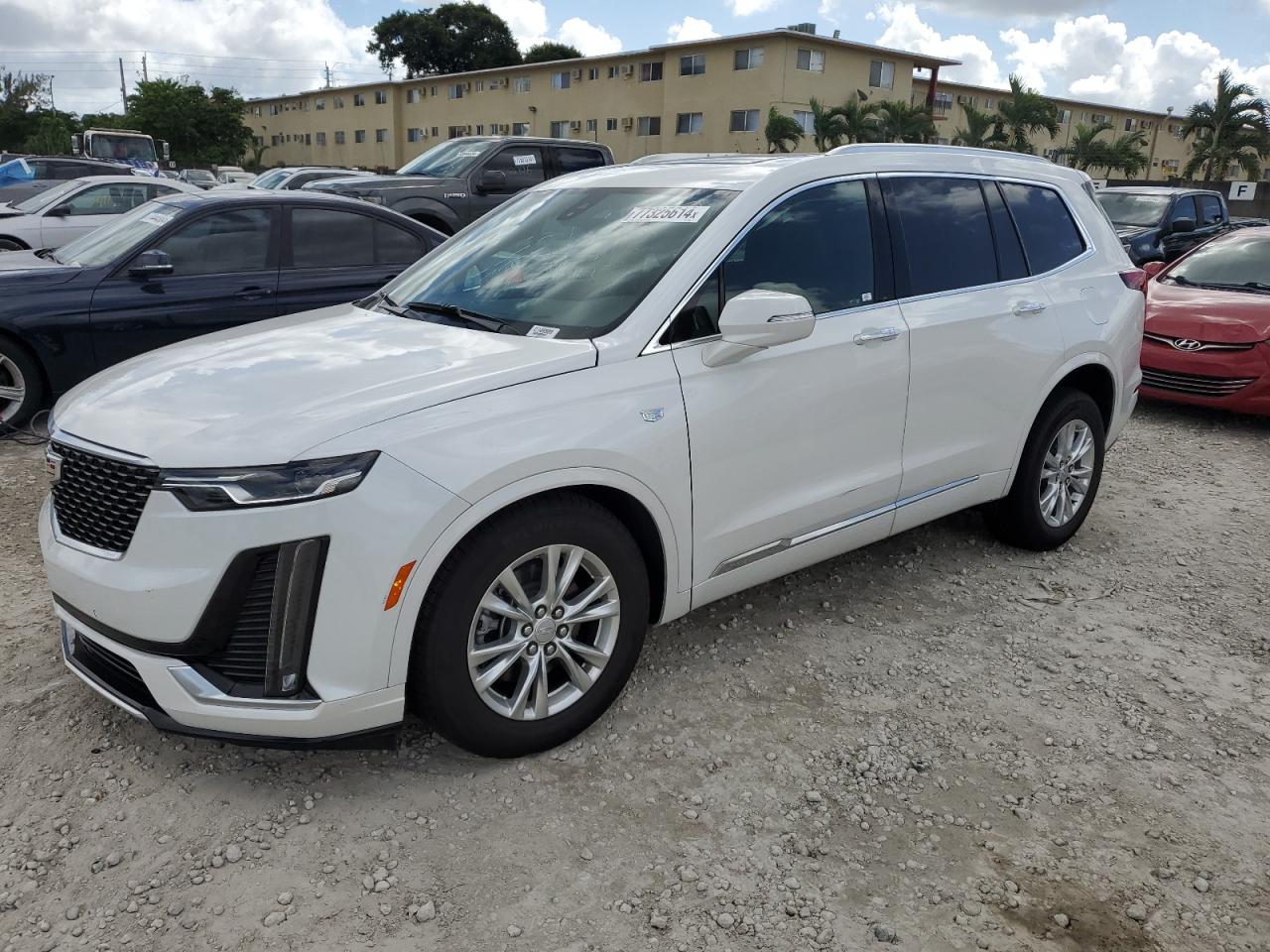2024 CADILLAC XT6 LUXURY VIN:1GYKPAR4XRZ746989