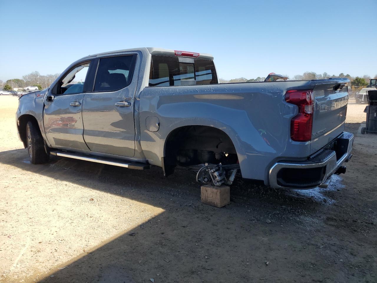 2024 CHEVROLET SILVERADO K1500 LT VIN:1GCUDDED6RZ224973