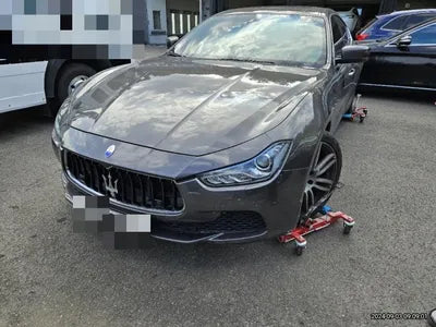 2016 maserati gibli s q4 VIN: